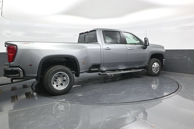 2026 Chevrolet Silverado 3500 HD LTZ - Photo 7