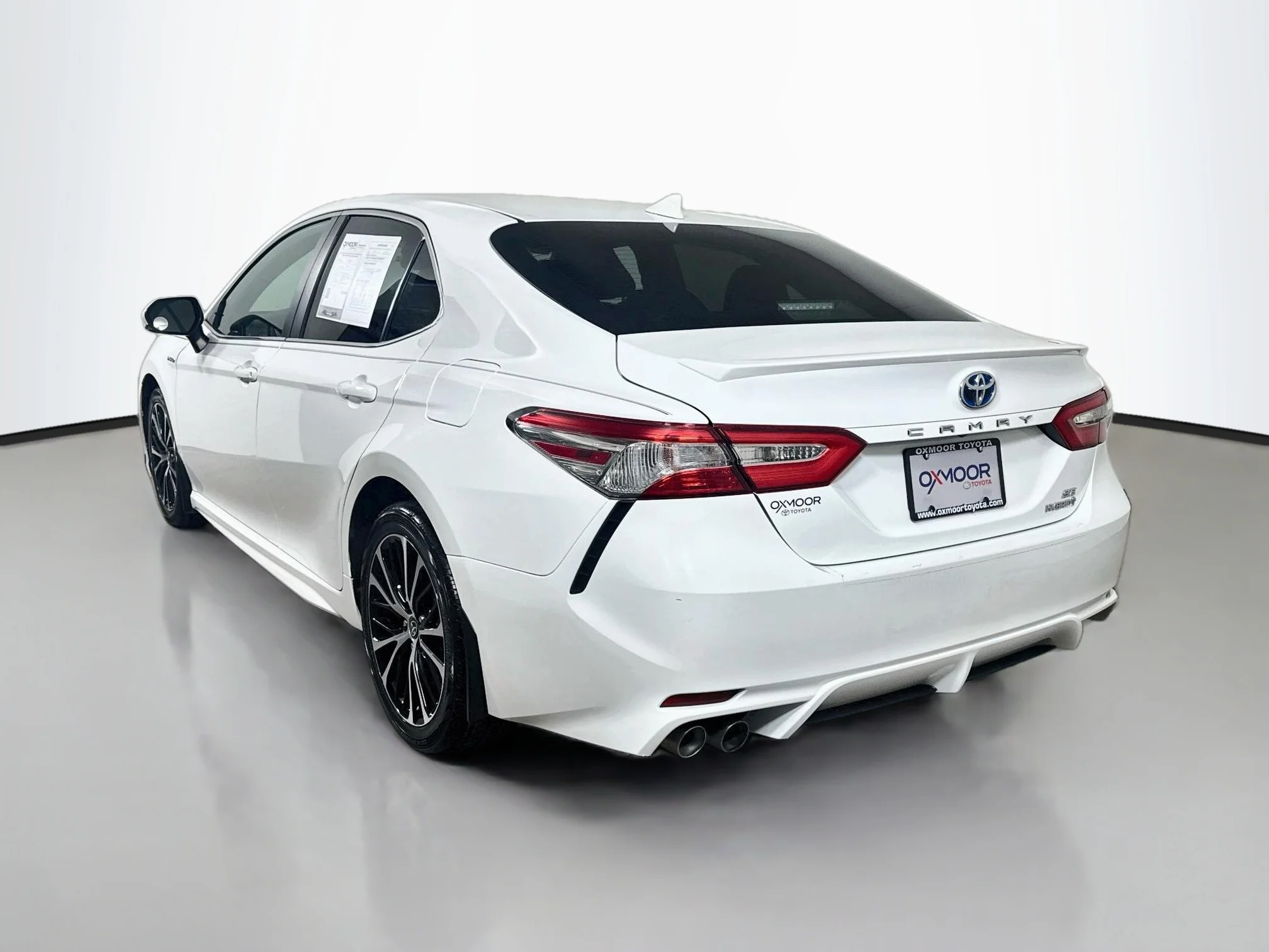 Certified Used 2020 Super White Toyota Hybrid SE image 5