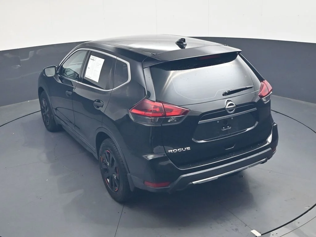 Used 2020 Black Nissan S image 35