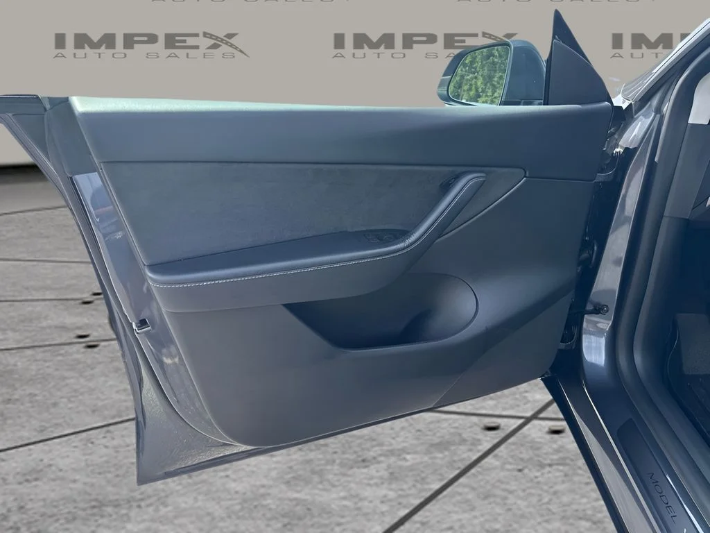 Used 2022 Gray Tesla Performance image 18