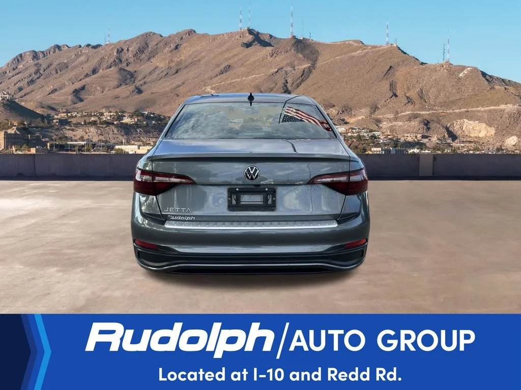 Used 2024 Gray Volkswagen 1.5T S image 4