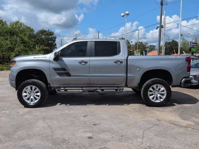 Used 2023 Gray Chevrolet Custom image 8