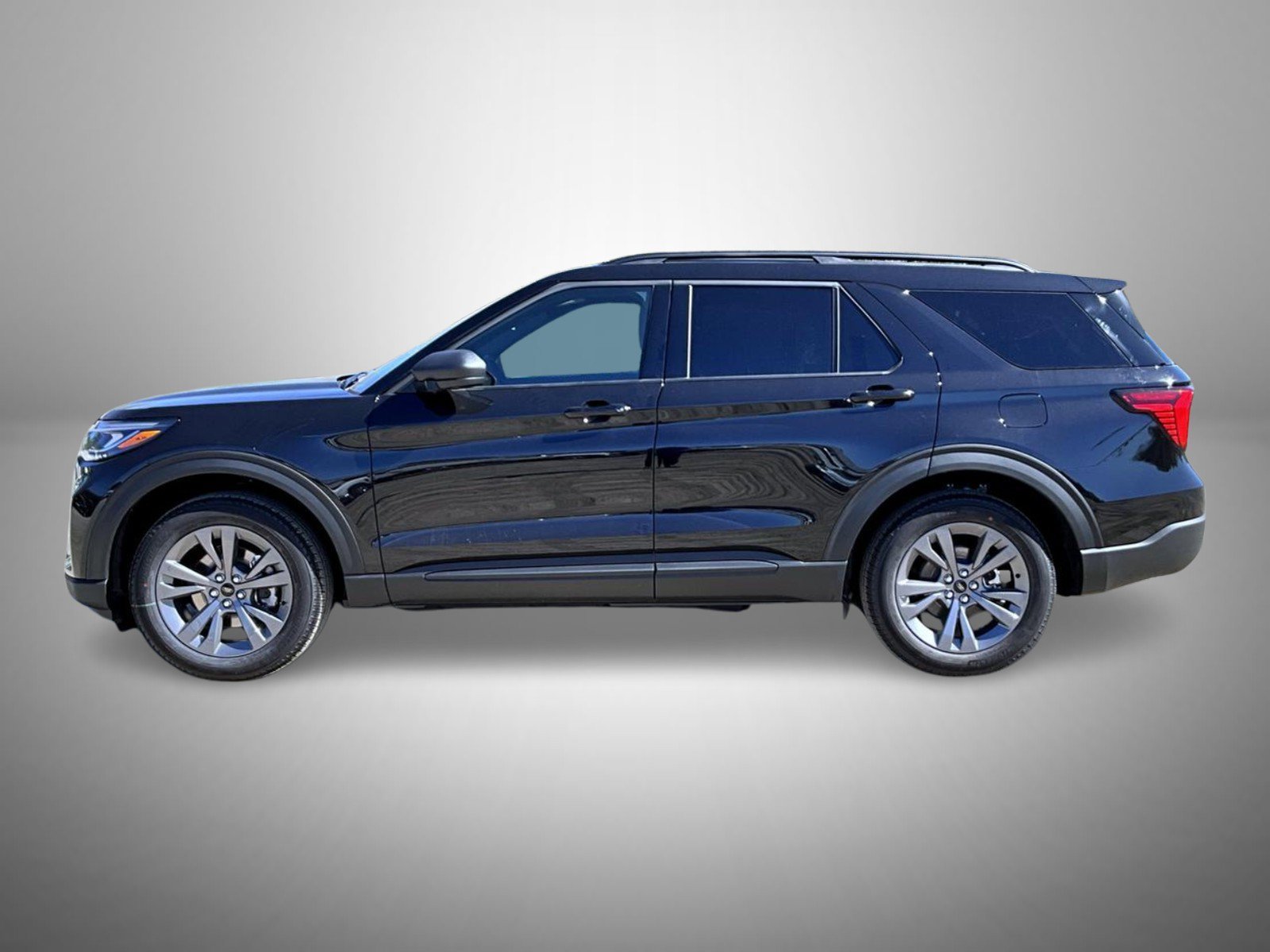 New 2027 Agate Black Metallic Ford Active image 8