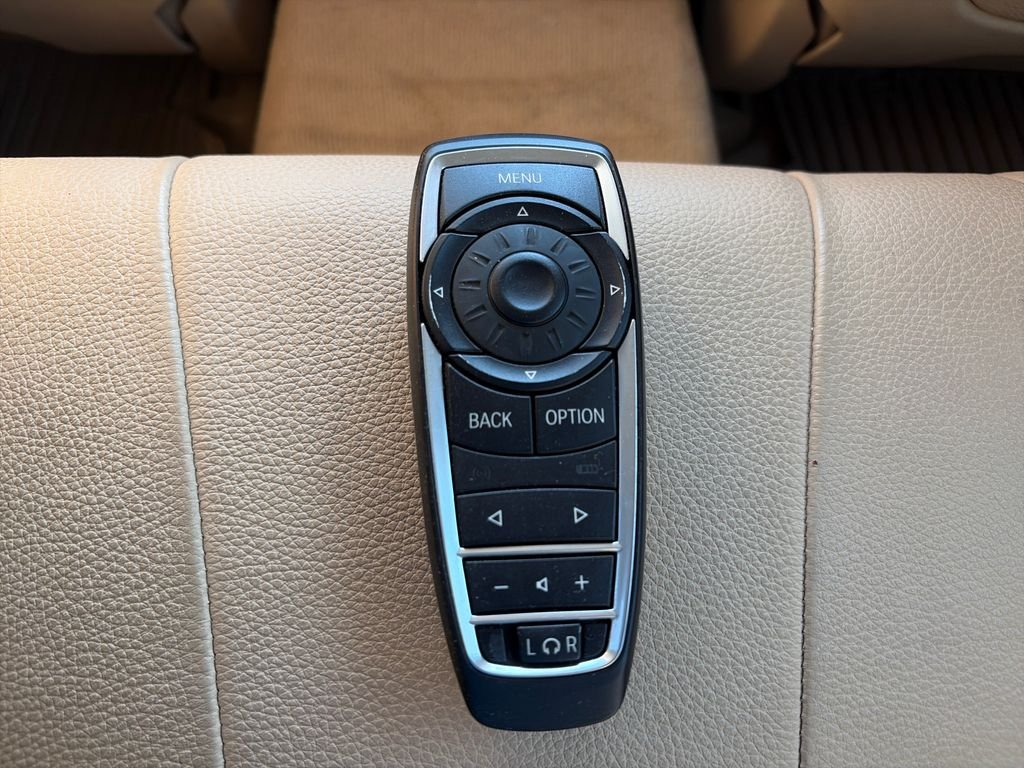 Used 2014 Jet Black BMW 535d image 33