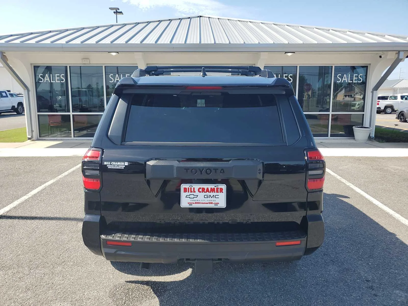 Used 2025  Toyota SR5 image 4