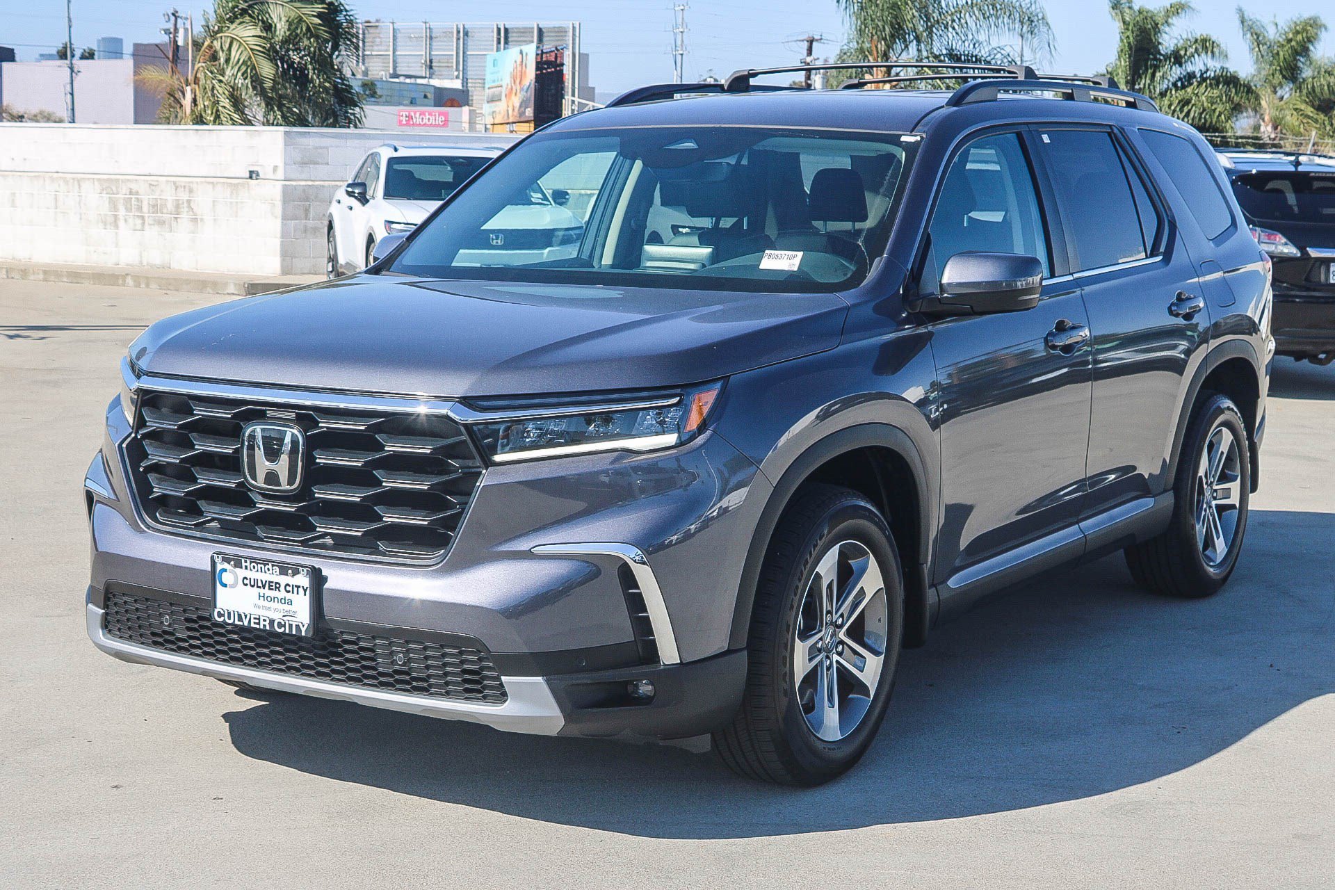 Certified Used 2023 Modern Steel Metallic Honda AWD EX-L image 30