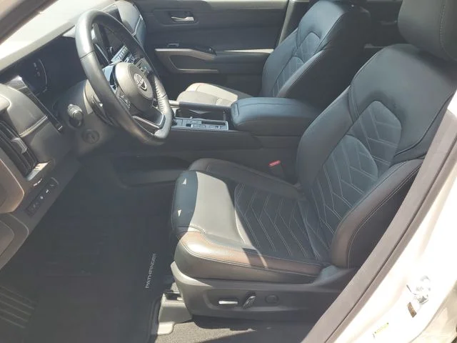 Certified Used 2024 White Nissan Platinum image 25