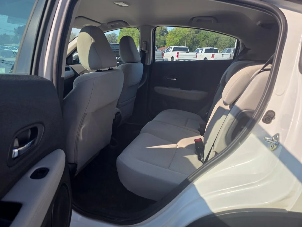 Used 2021 White Honda LX image 12