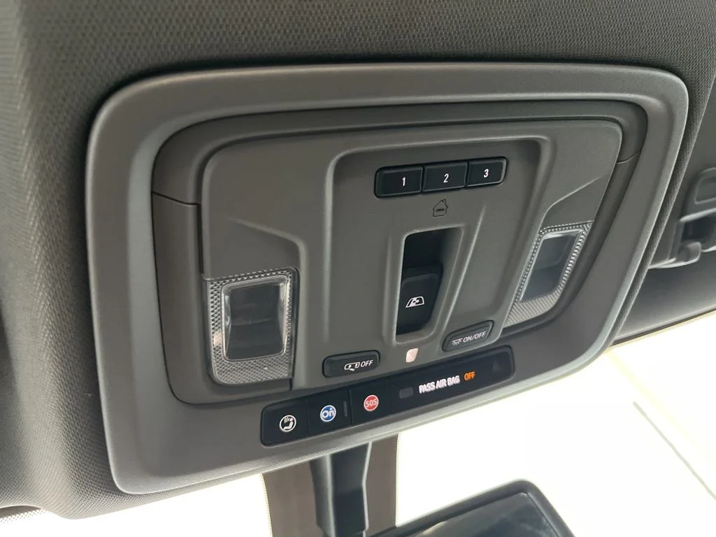Used 2023 White Chevrolet LT image 15