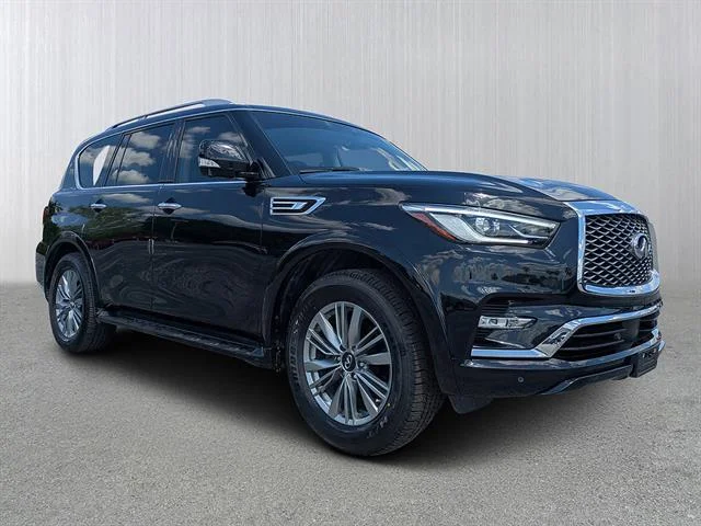 Used 2023 Mineral Black INFINITI LUXE image 1