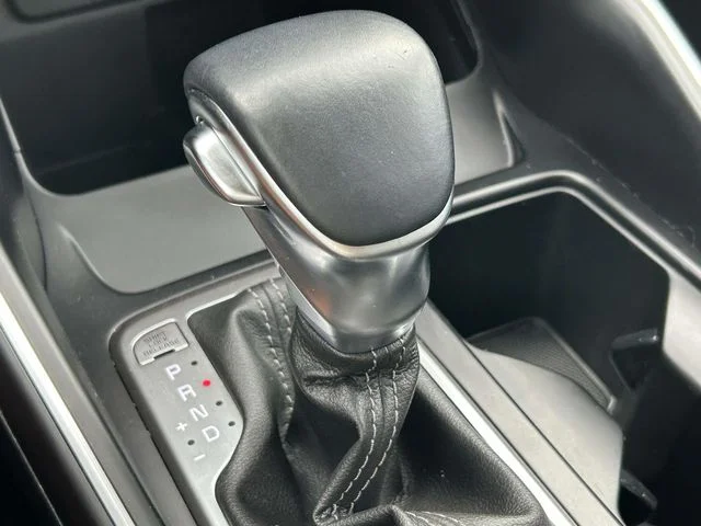 Used 2021 Silver Kia S image 28