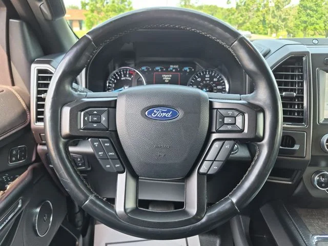 Used 2020 Black Ford Limited image 31