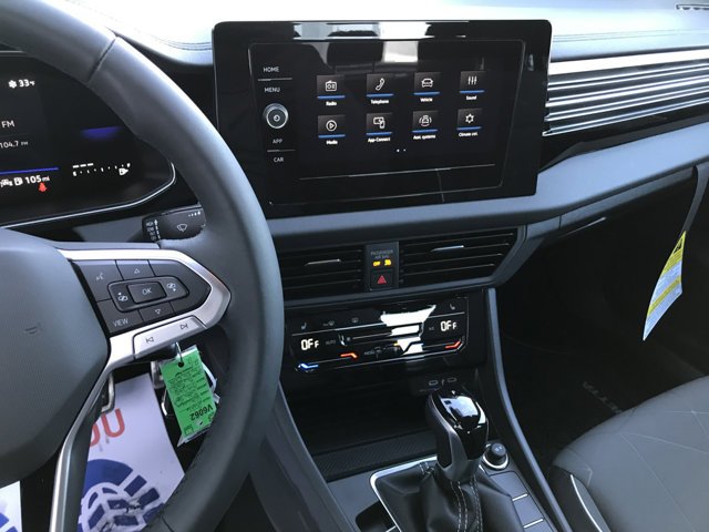2026 Volkswagen Jetta Sport - Photo 15