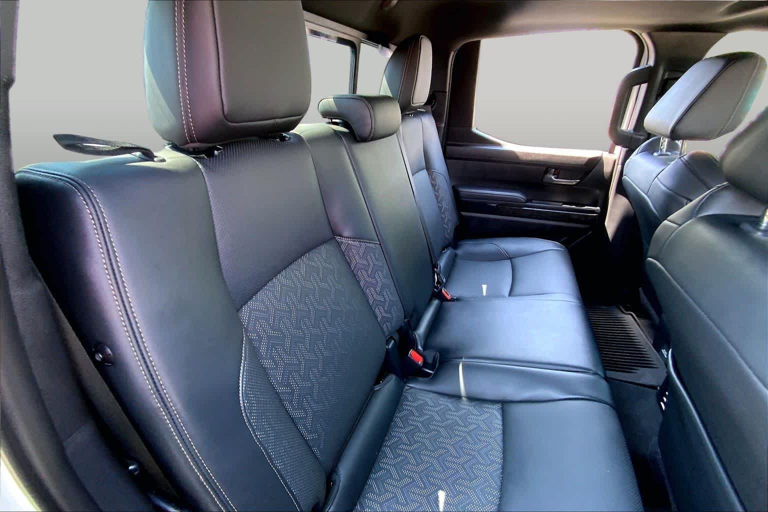 Used 2025 Wind Chill Pearl Toyota Limited image 17