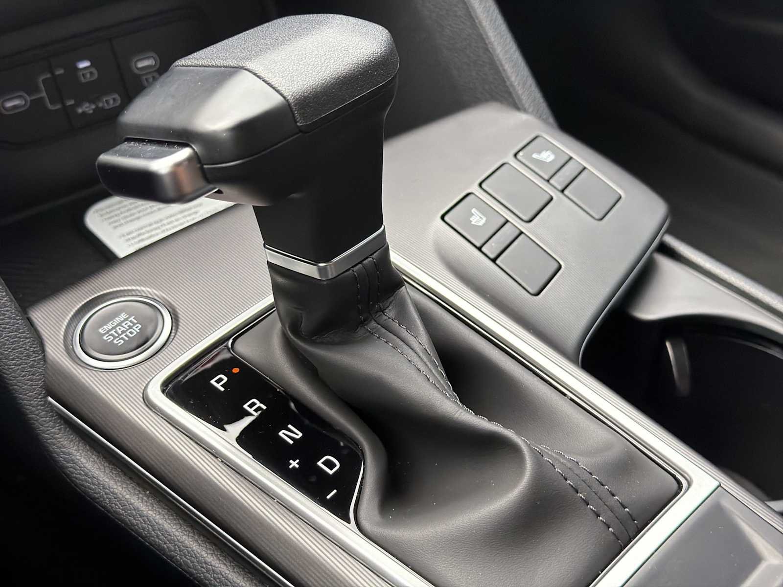 2026 Kia Sportage EX - Photo 16