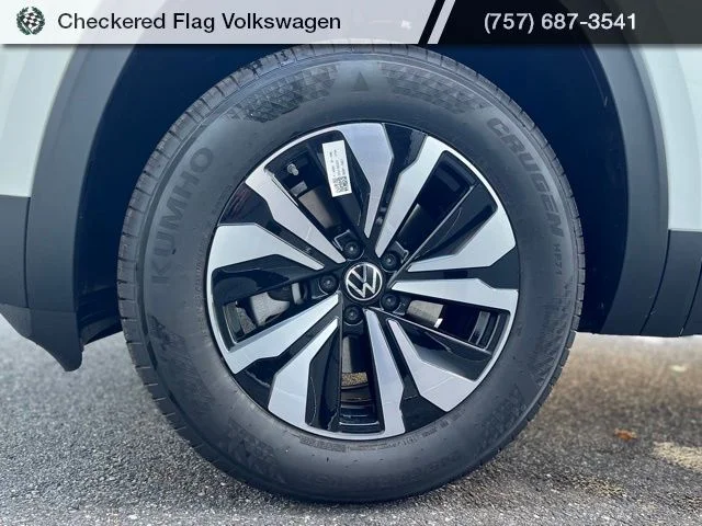 2026 Volkswagen Atlas SE - Photo 13