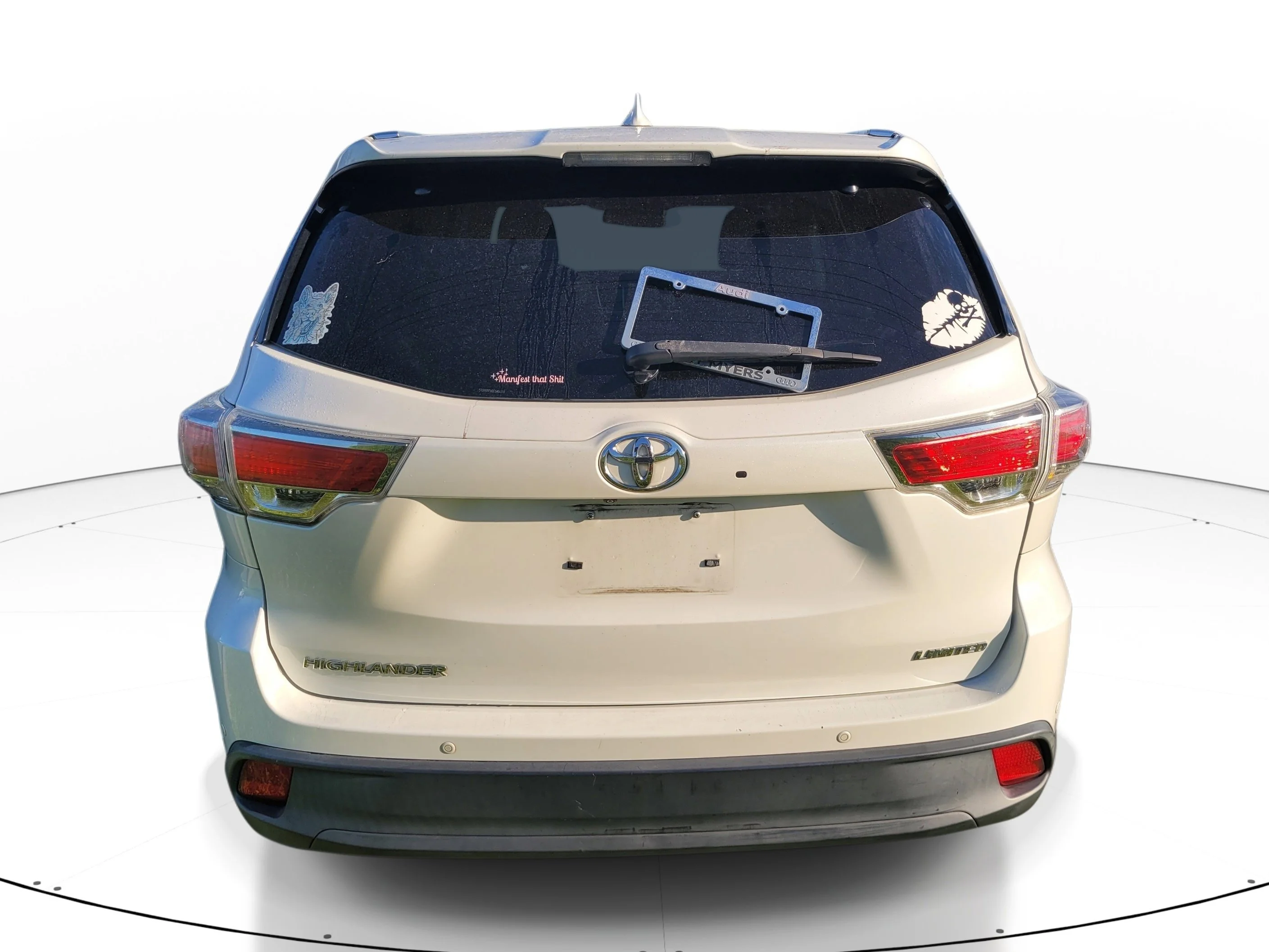 Used 2014 Blizzard Pearl Toyota Limited image 5