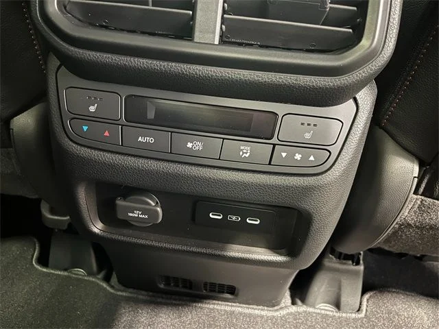 New 2026 Sonic Gray Pearl Honda Black Edition image 16