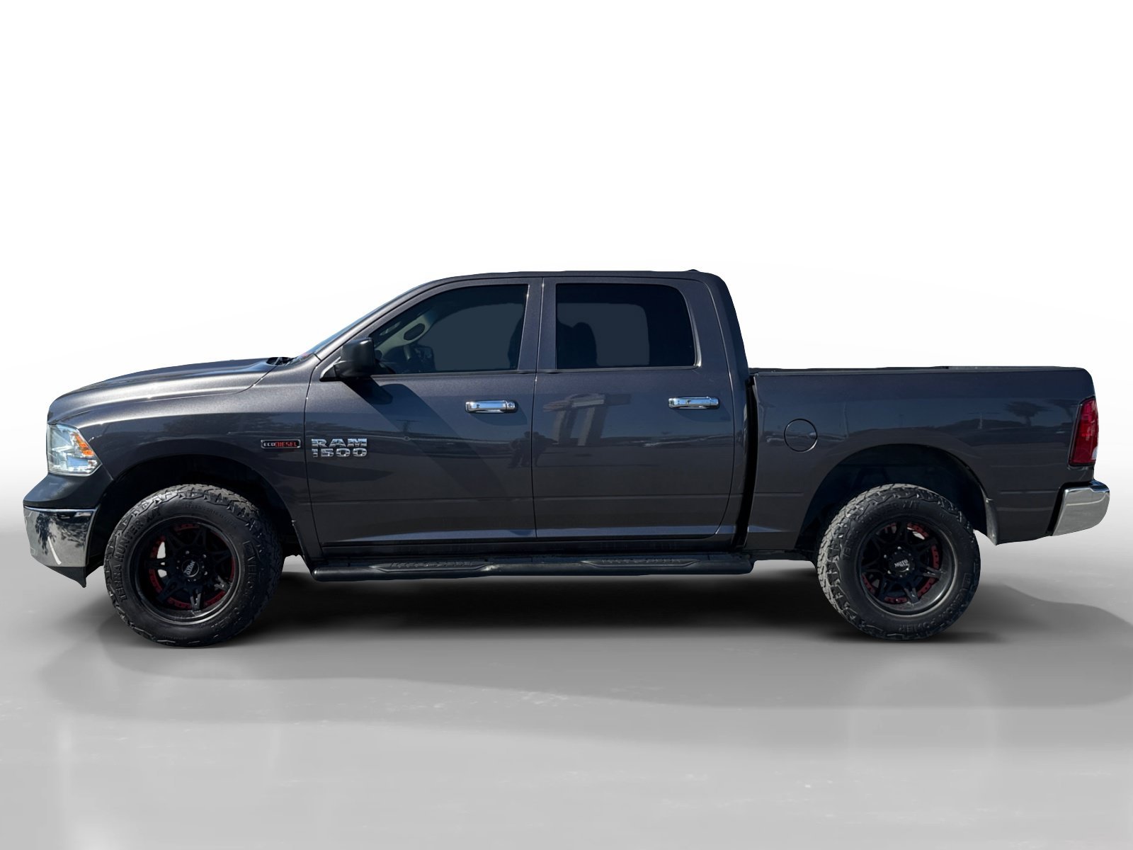Used 2016 Granite Crystal Metallic Clearcoat Ram Tradesman image 2