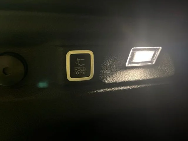 Used 2024 Bright White Clearcoat Jeep Altitude X image 40