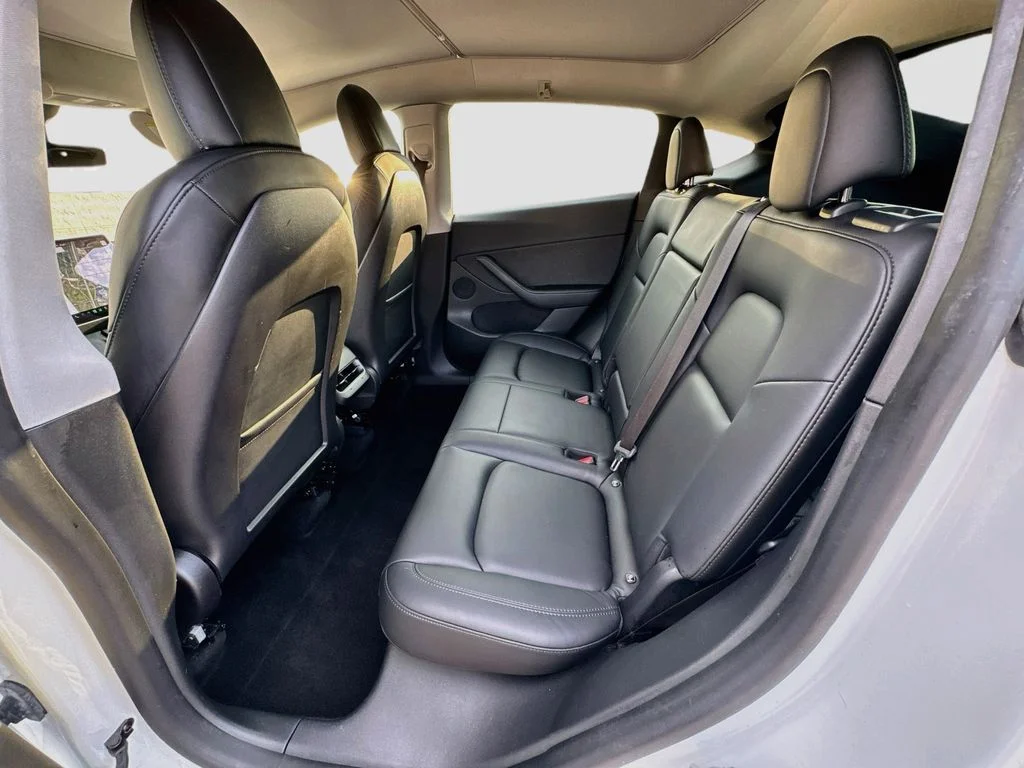 Used 2021 White Tesla Long Range image 23