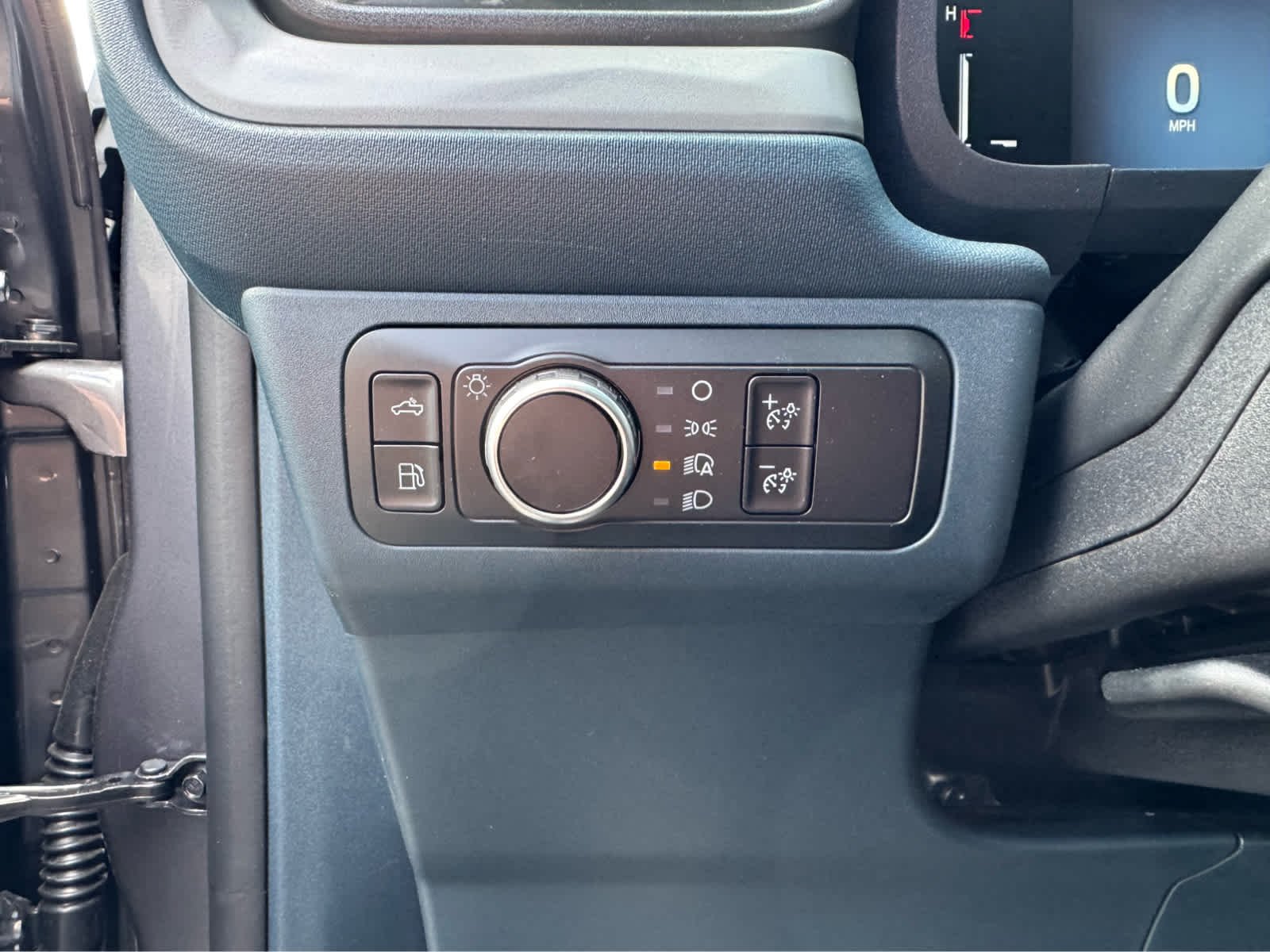 New 2026 Carbonized Gray Metallic Ford XL image 15