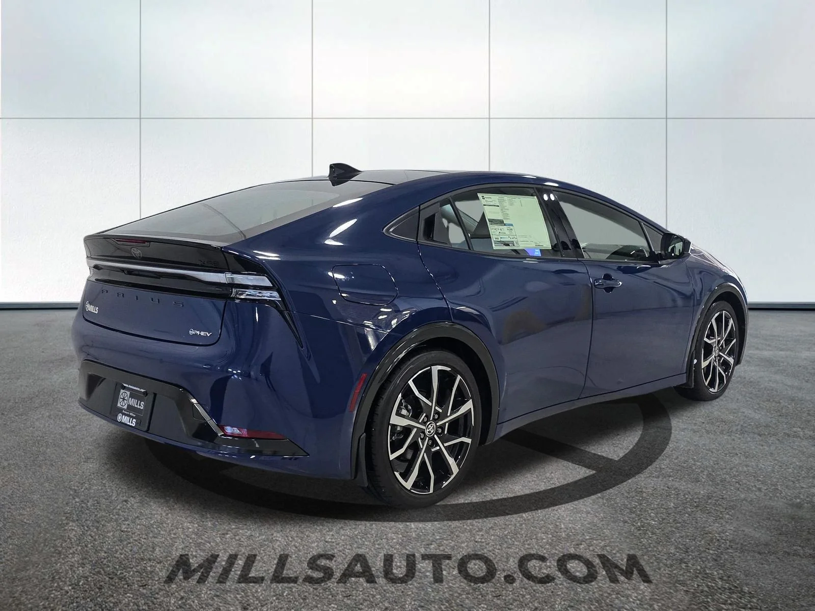 2026 Toyota Prius Plug-in Hybrid XSE - Photo 7