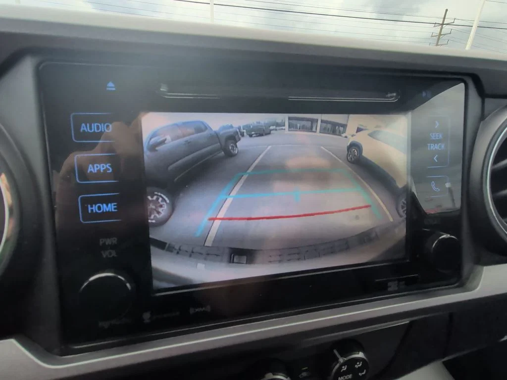 Used 2019  Toyota TRD Off-Road image 18