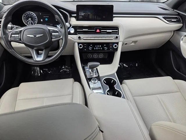 Used 2025 Silver Genesis 2.5T image 8