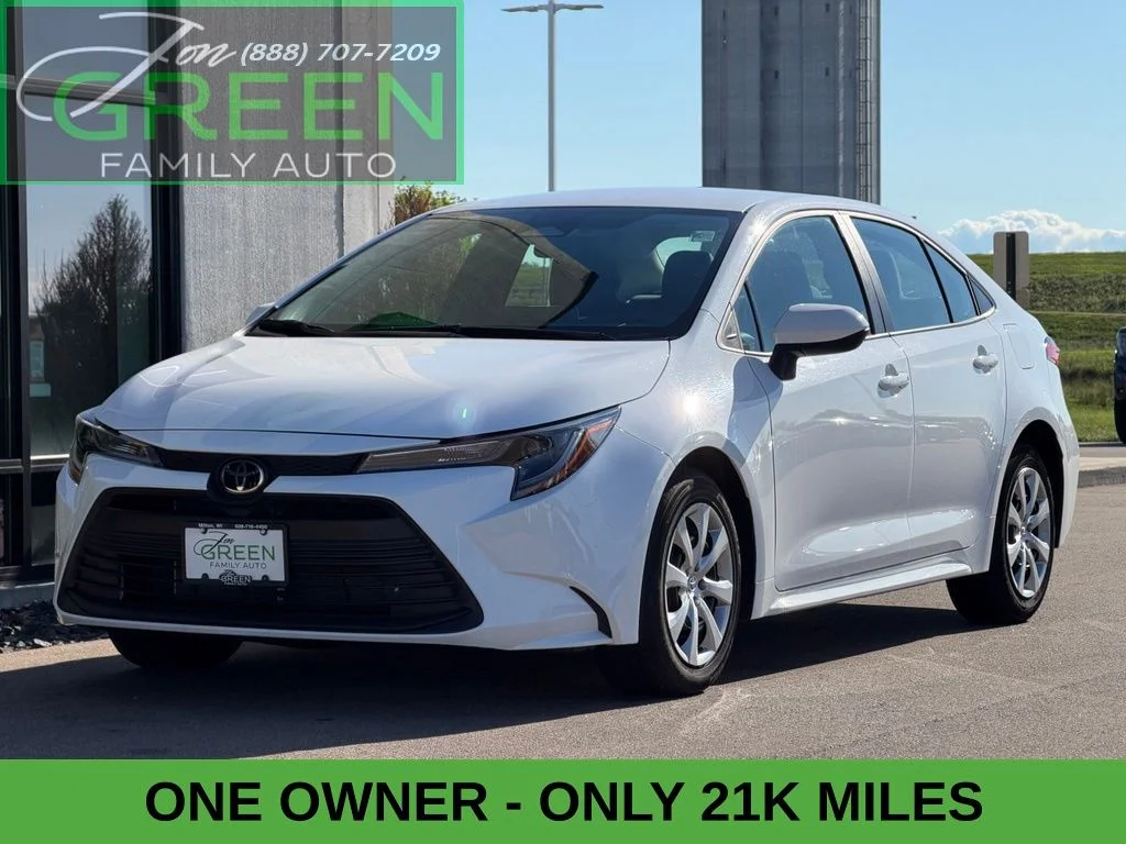 Used 2025 White Toyota LE image 1