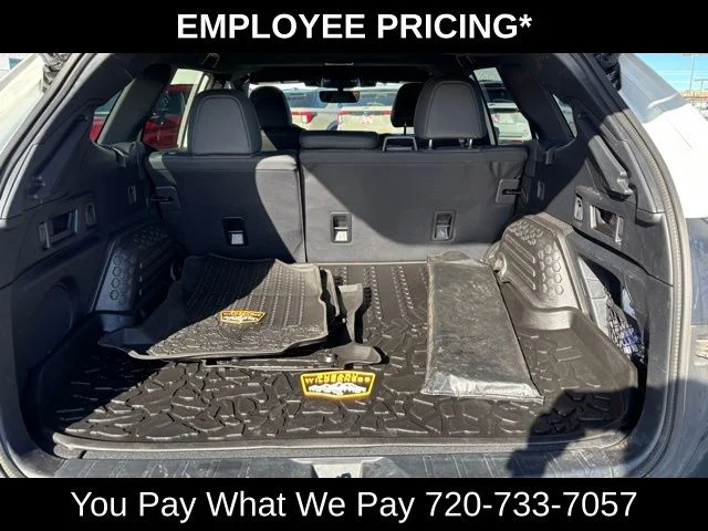 Used 2024 White Subaru Wilderness image 19