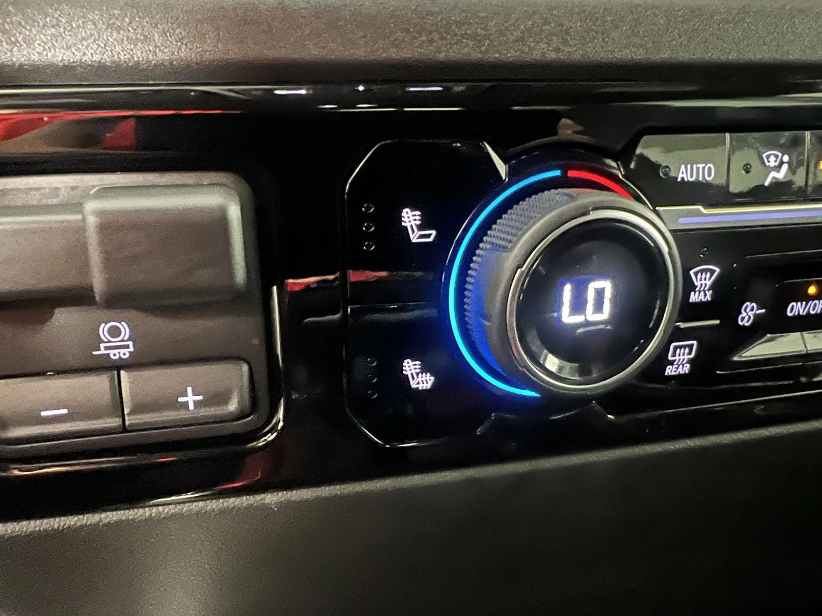 Used 2024 Black Chevrolet RST image 19
