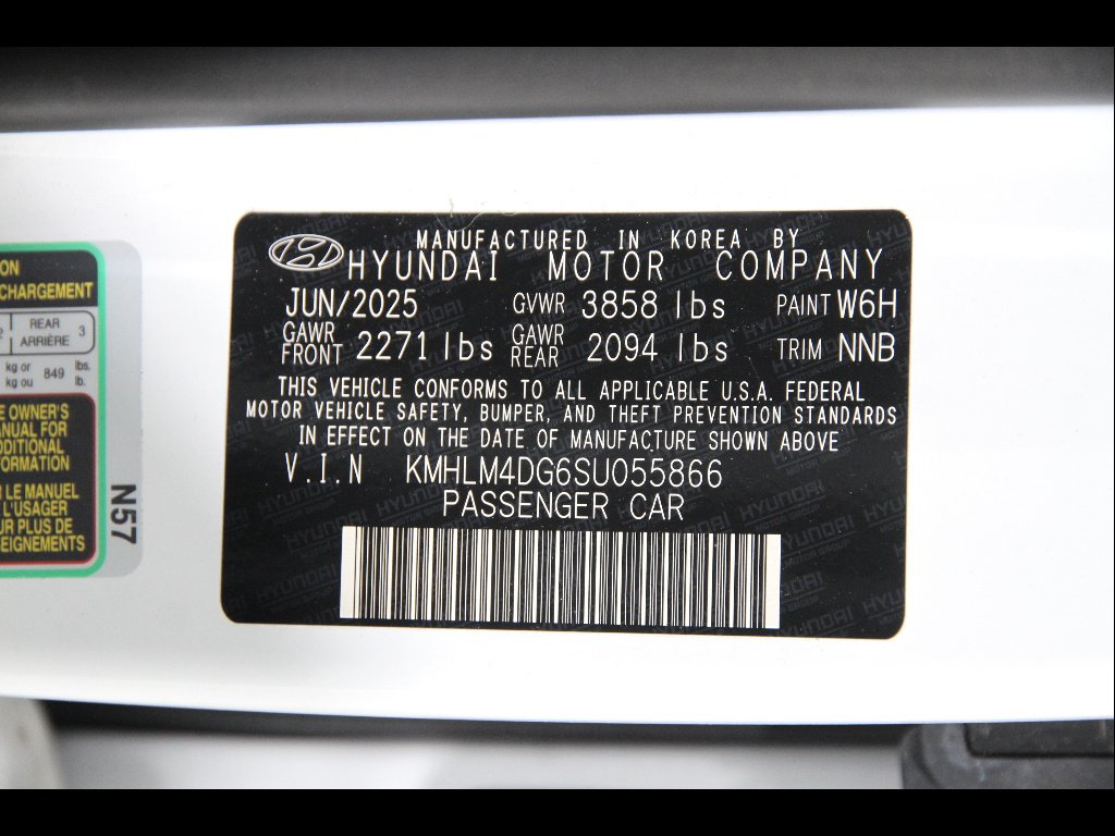 Used 2025 Serenity White Pearl Hyundai SEL Sport image 21