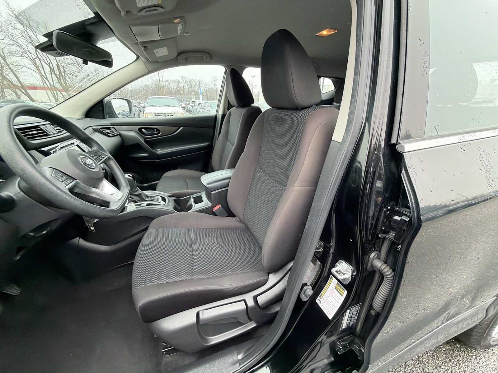 Used 2020 Magnetic Black Pearl Nissan S image 21