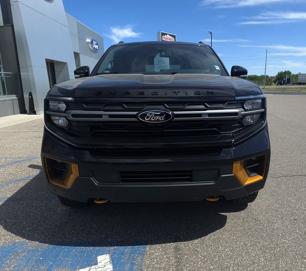 New 2026 Agate Black Metallic Ford Tremor® image 3