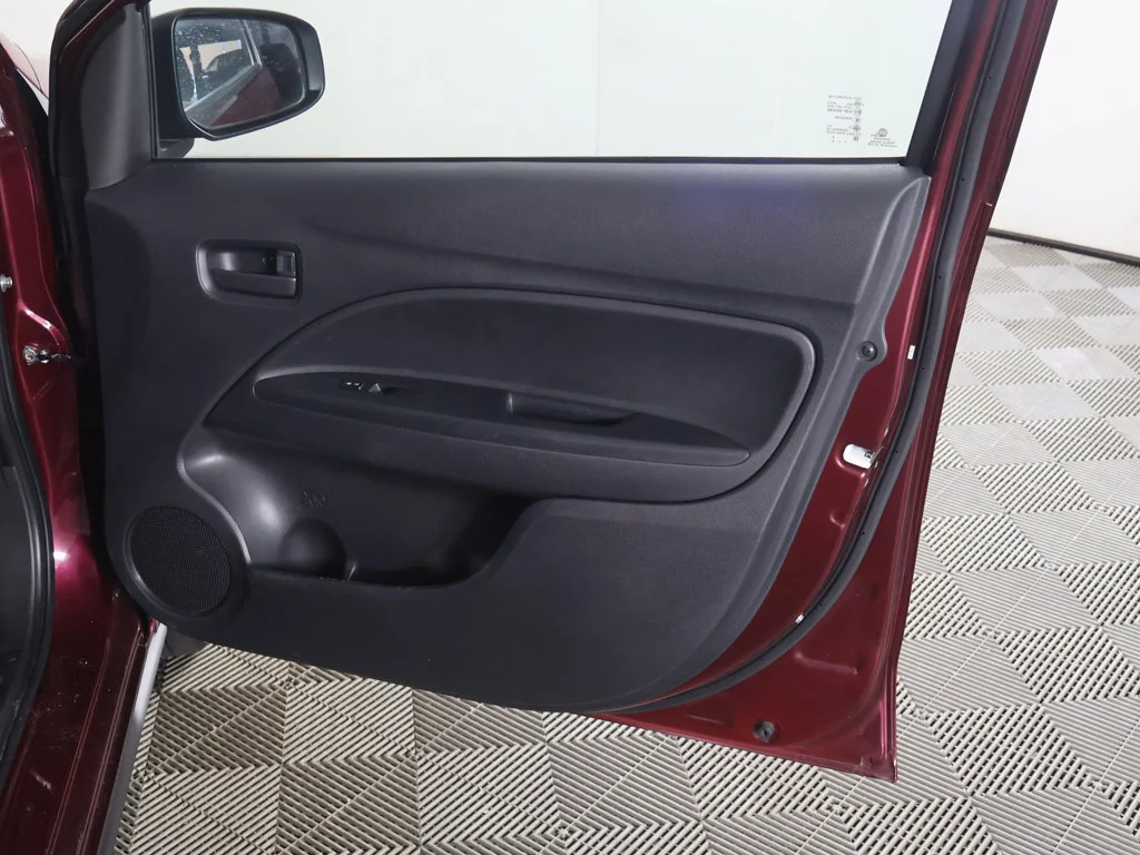 Used 2024 Red Mitsubishi LE image 21