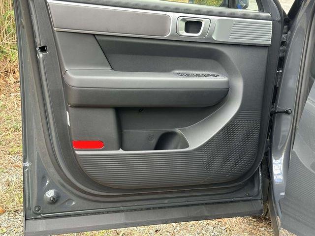 New 2026 Gray Hyundai SE image 26