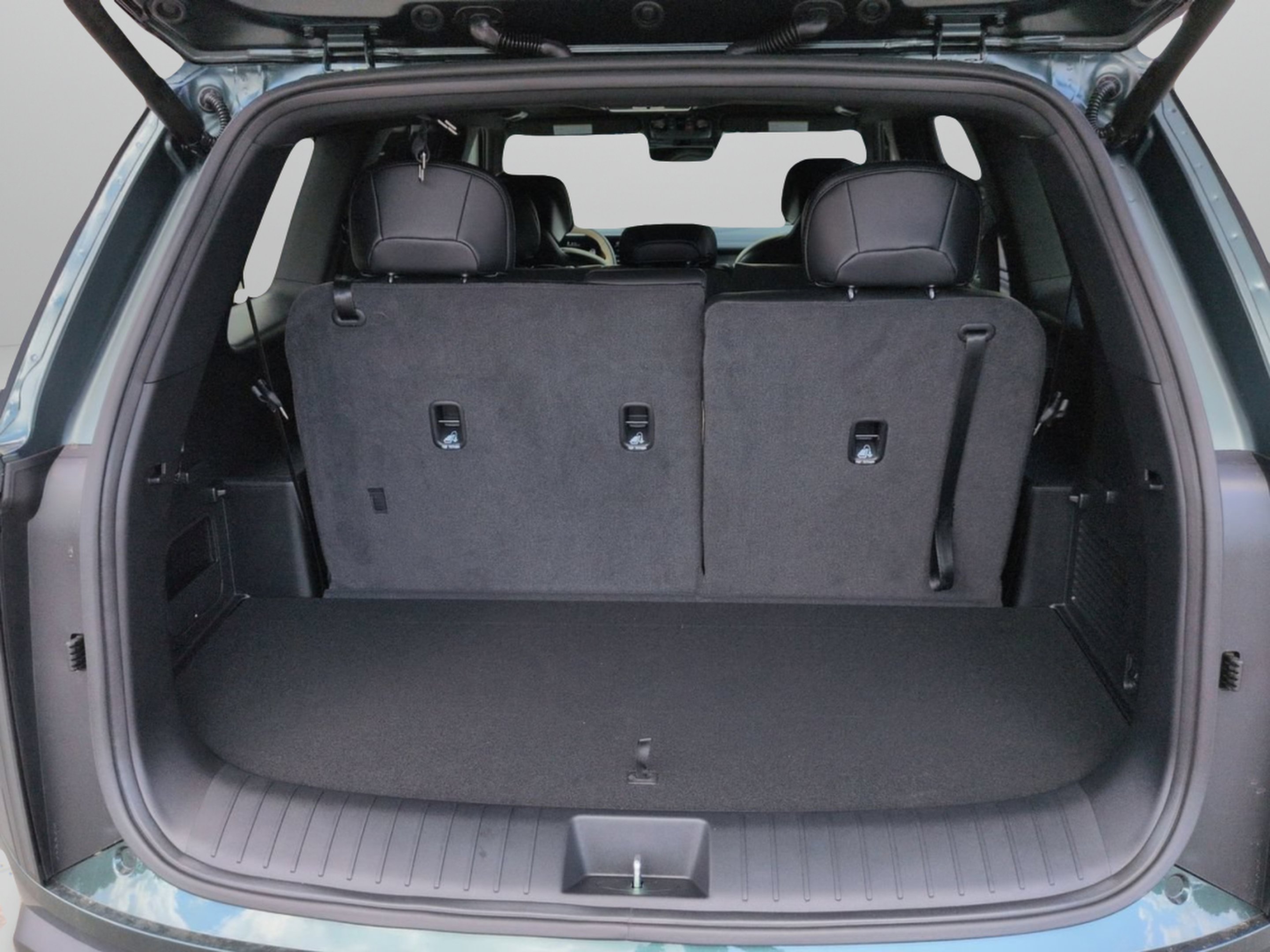 New 2027 Black Jade Green Kia EX image 10