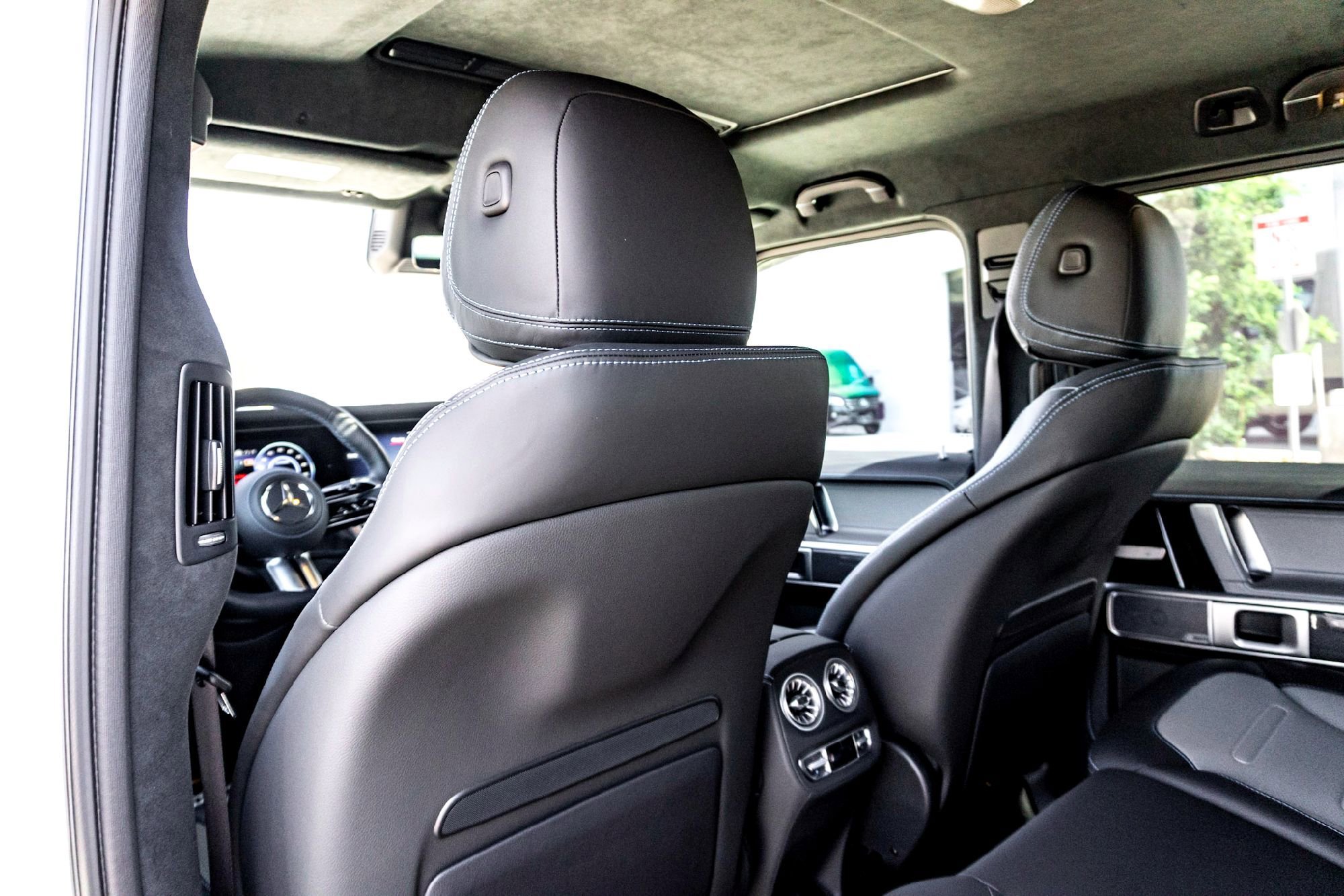 Certified Used 2025  Mercedes-Benz G 580e image 28