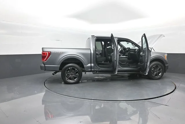 Certified Used 2023 Gray Metallic Ford XLT image 34