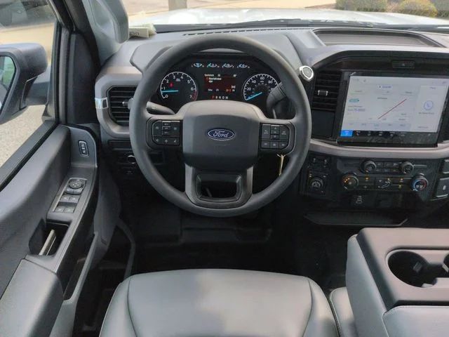 New 2026 Oxford White Ford XL image 16