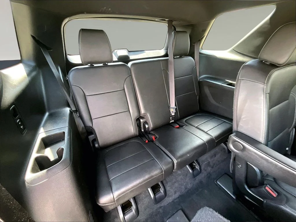 Used 2023 Gray Chevrolet LT Leather image 29