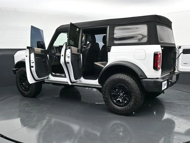 Used 2024 White Ford Wildtrak image 36