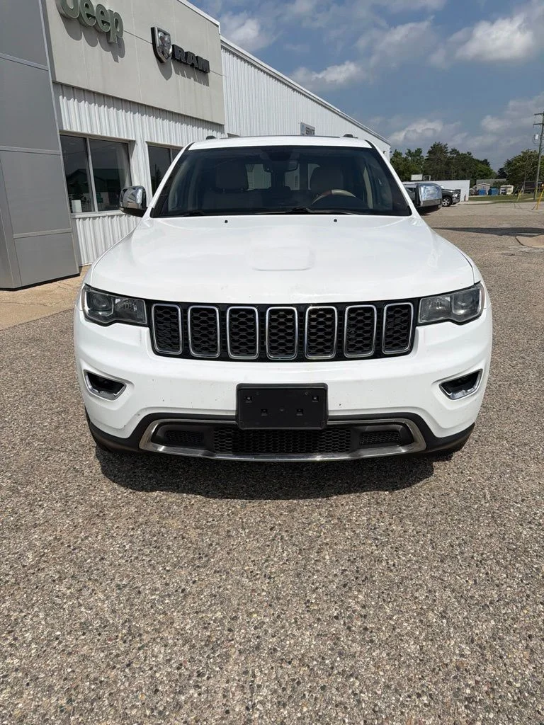 Used 2021 White Jeep Limited image 2