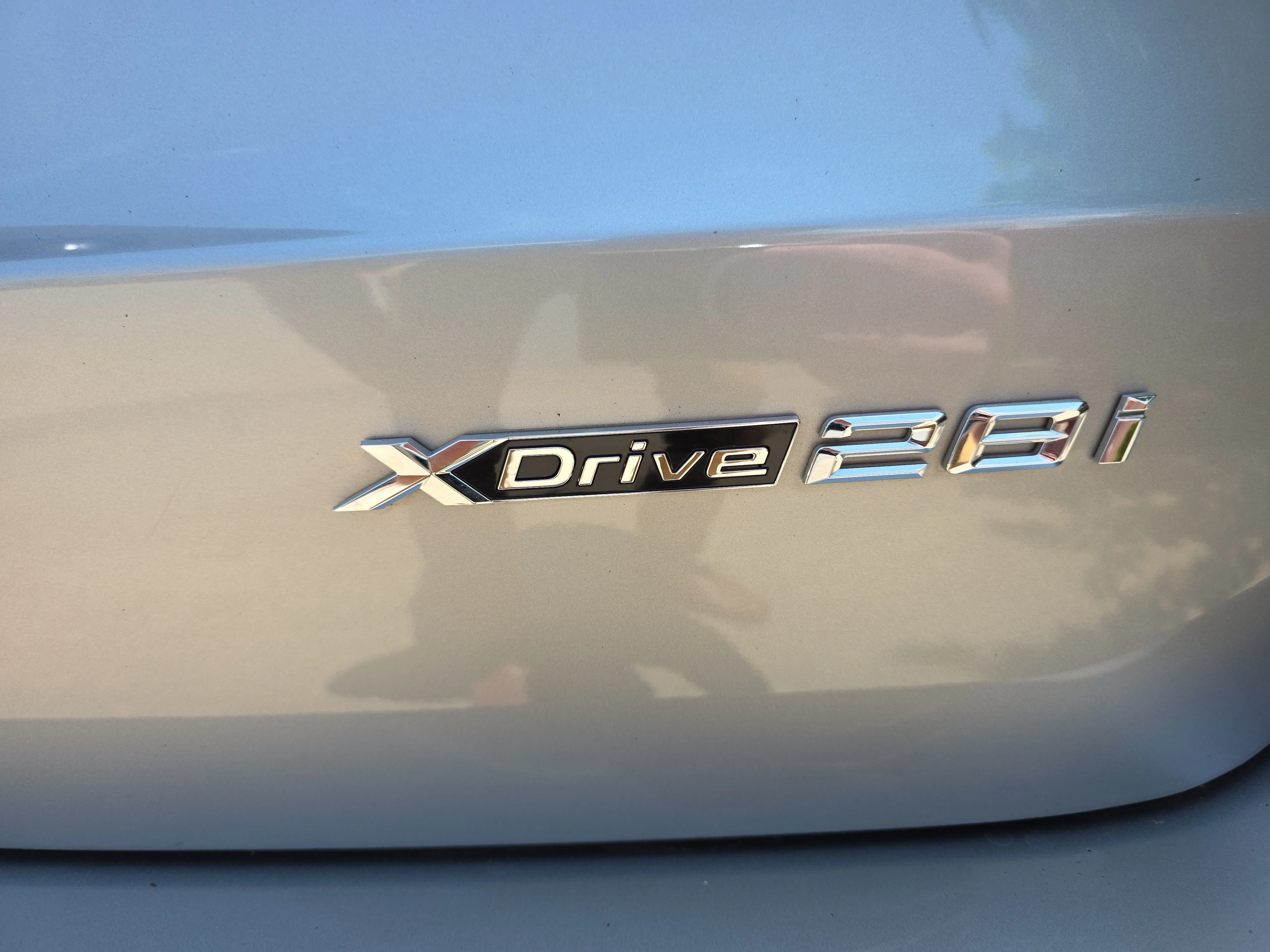 Certified Used 2023 Space Silver Metallic BMW xDrive28i image 8