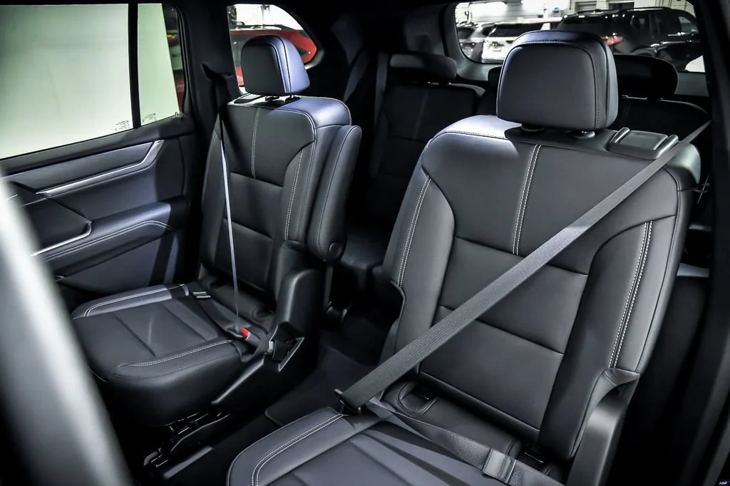 2027 GMC Acadia Elevation - Photo 7