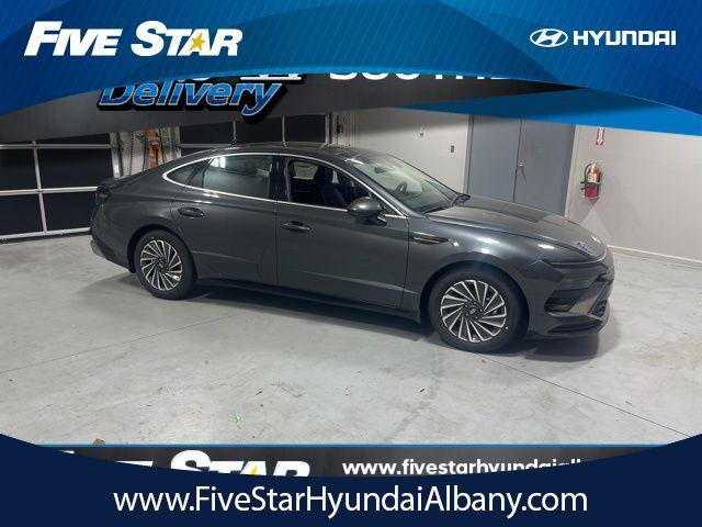 2025 Hyundai Sonata Hybrid
