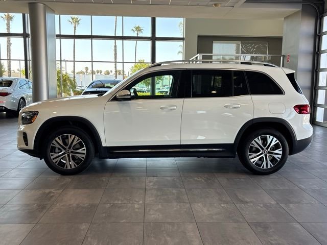 New 2026 Polar White Mercedes-Benz GLB 250 image 7