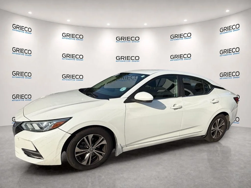 Used 2020 Aspen White Nissan SV image 3