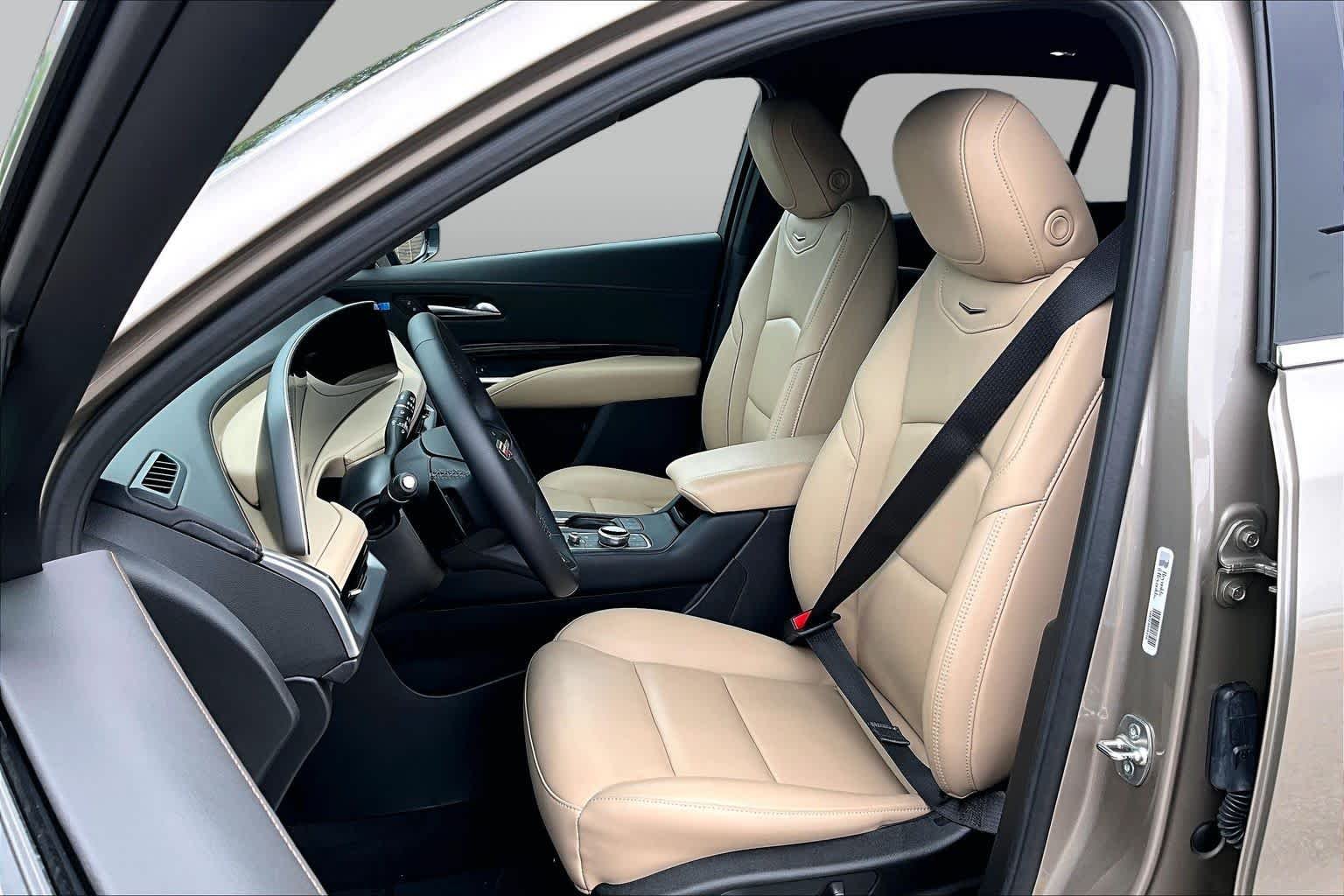 Used 2025 Latte Metallic Cadillac FWD Premium Luxury image 8